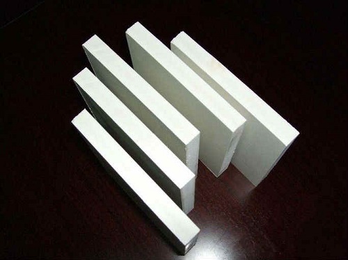 再生泡沫板添加熒光增白劑有什么效果？